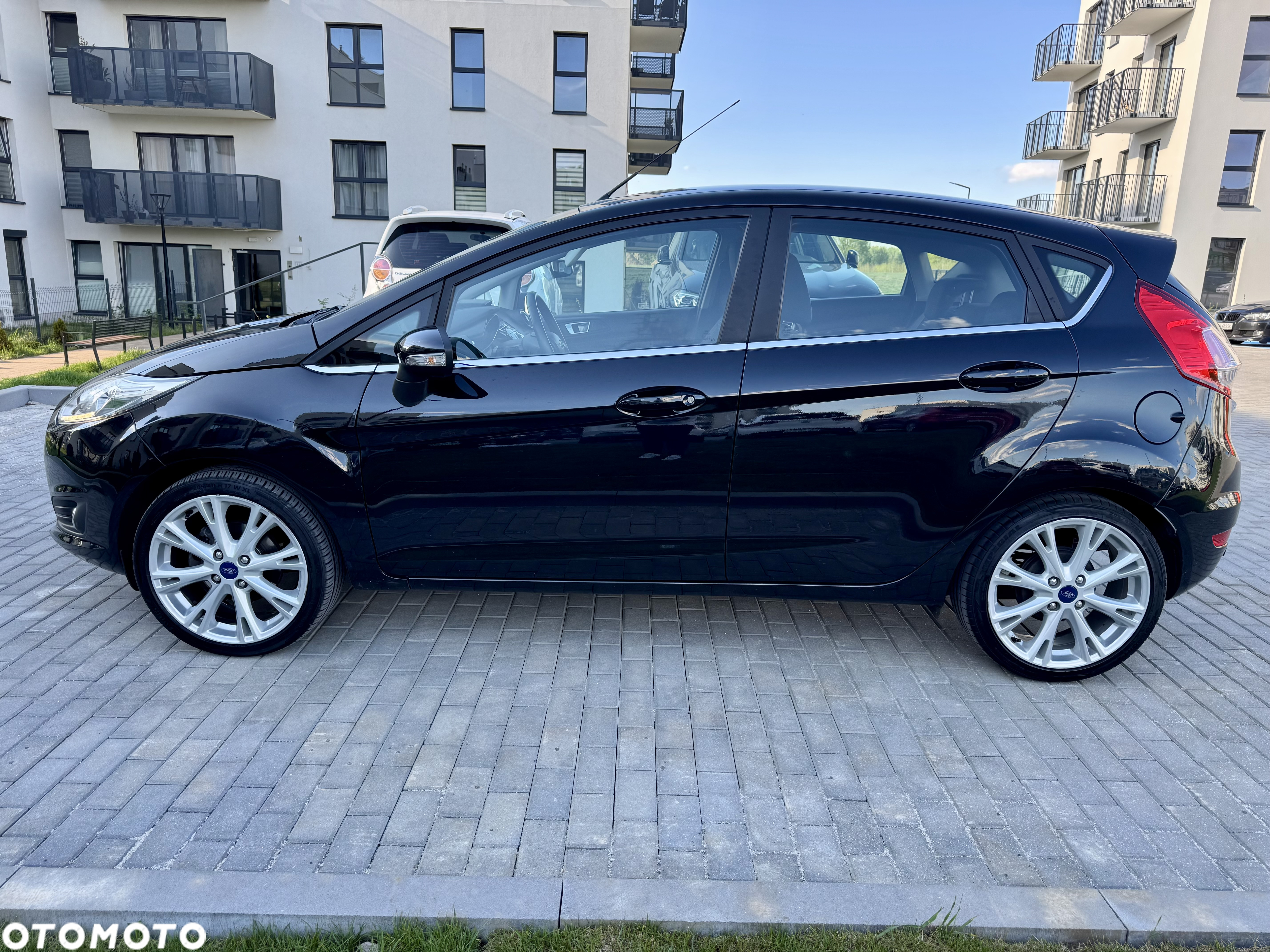 Ford Fiesta 1.0 EcoBoost Start-Stop Titanium - 16