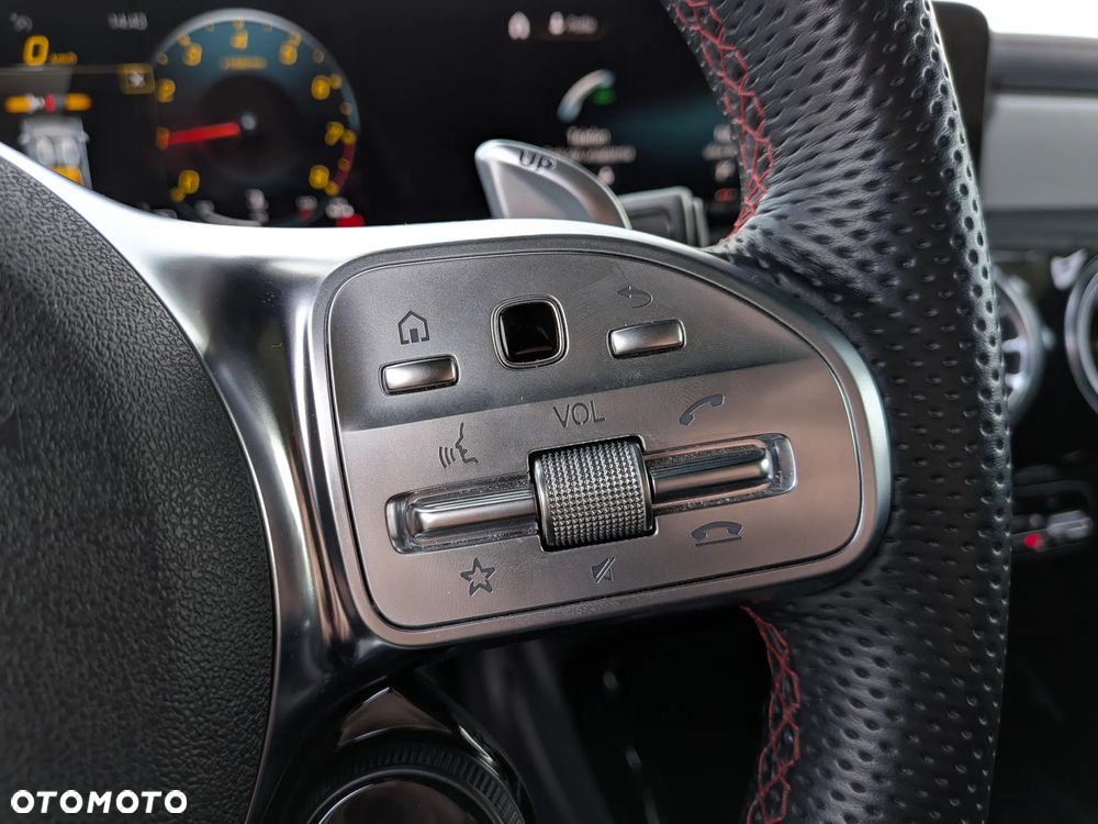 Mercedes-Benz CLA AMG 45 S 4-Matic+ 8G-DCT - 22