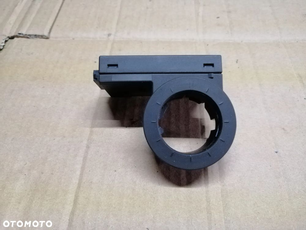 Opel Corsa C 1.0 12V Z10XEP Climatronic zestaw startowy komputer 0261208393 stacyjka 2 klucze immo moduł komfortu i inne - 14