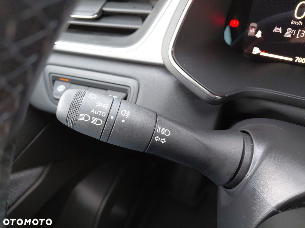 Renault Captur 1.3 TCe mHEV Techno EDC - 24