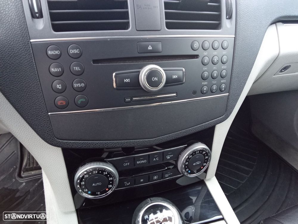 Mercedes-Benz C 200 CDi Avantgarde BlueEfficiency - 20