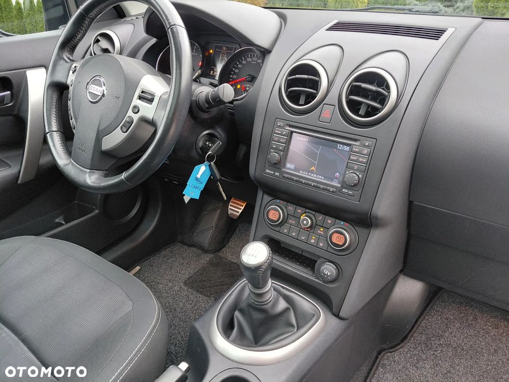 Nissan Qashqai - 23