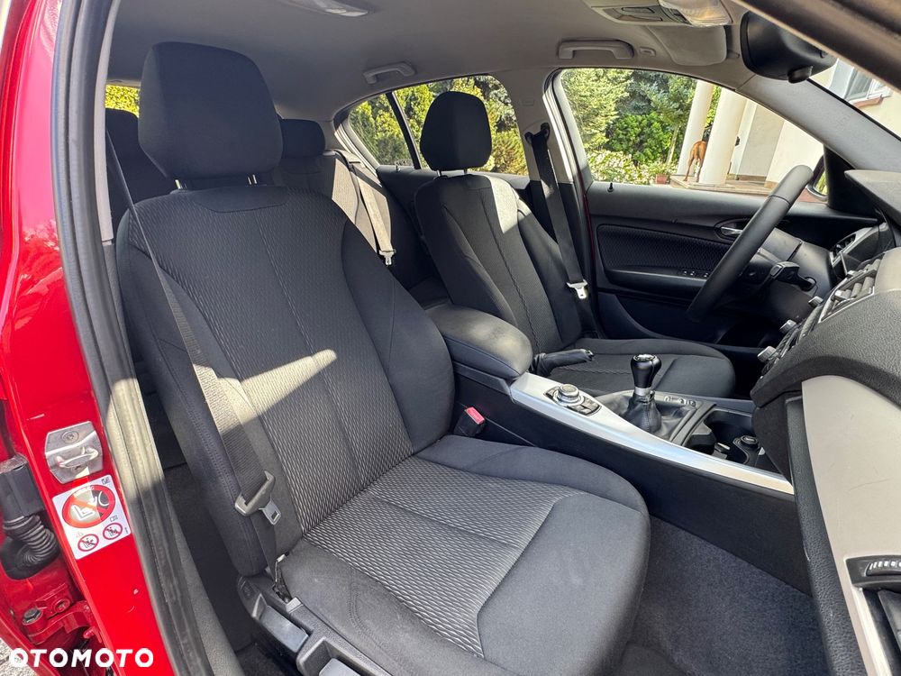 BMW Seria 1 116d EfficientDynamics Edition - 26