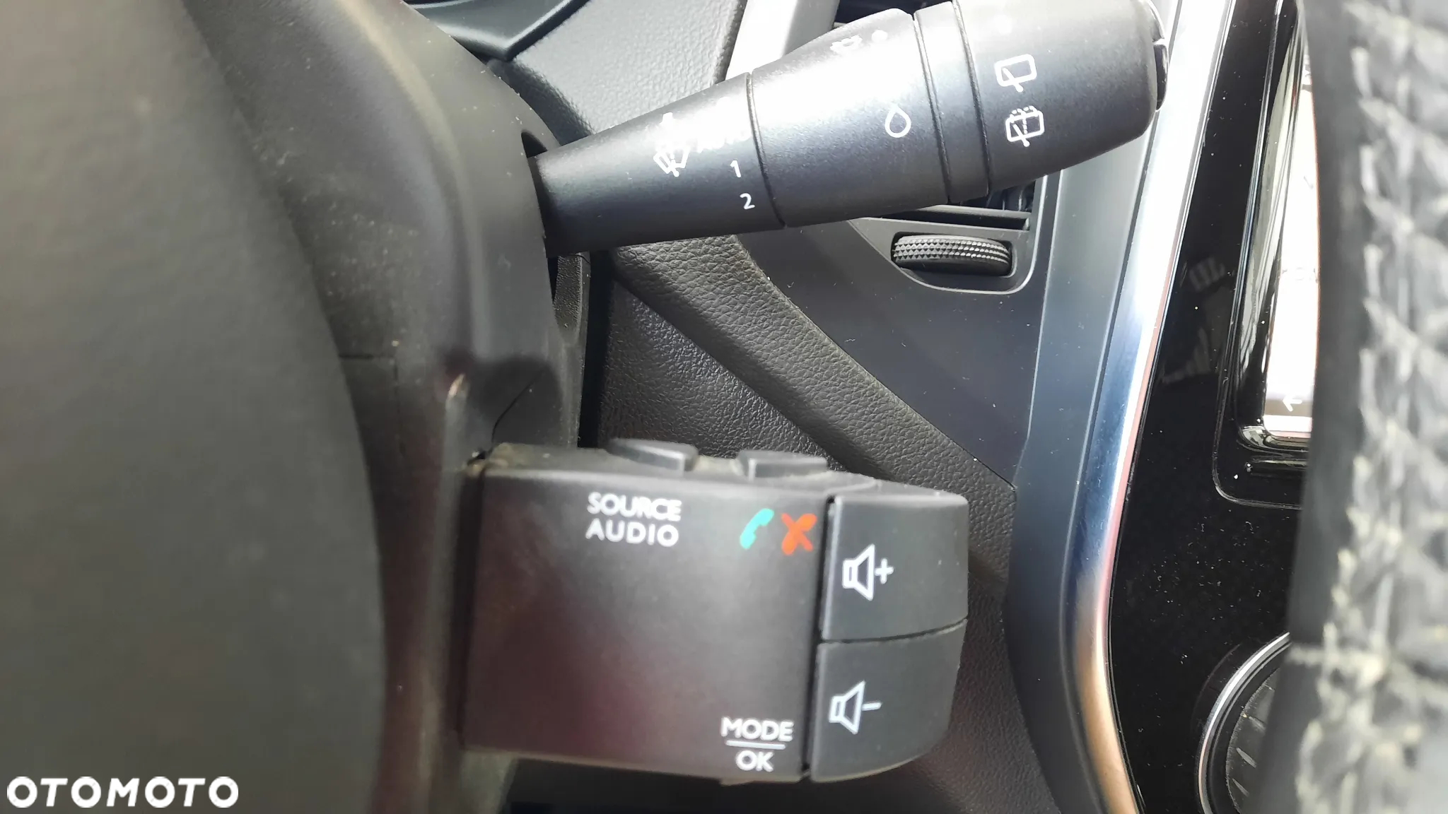 Renault Captur 0.9 Energy TCe Intens EU6 - 17
