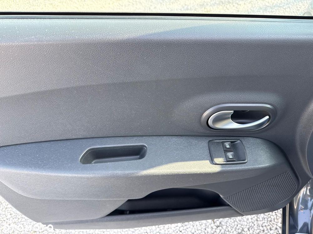 Dacia Lodgy Blue dCi 115 (7-Sitzer) Comfort - 20