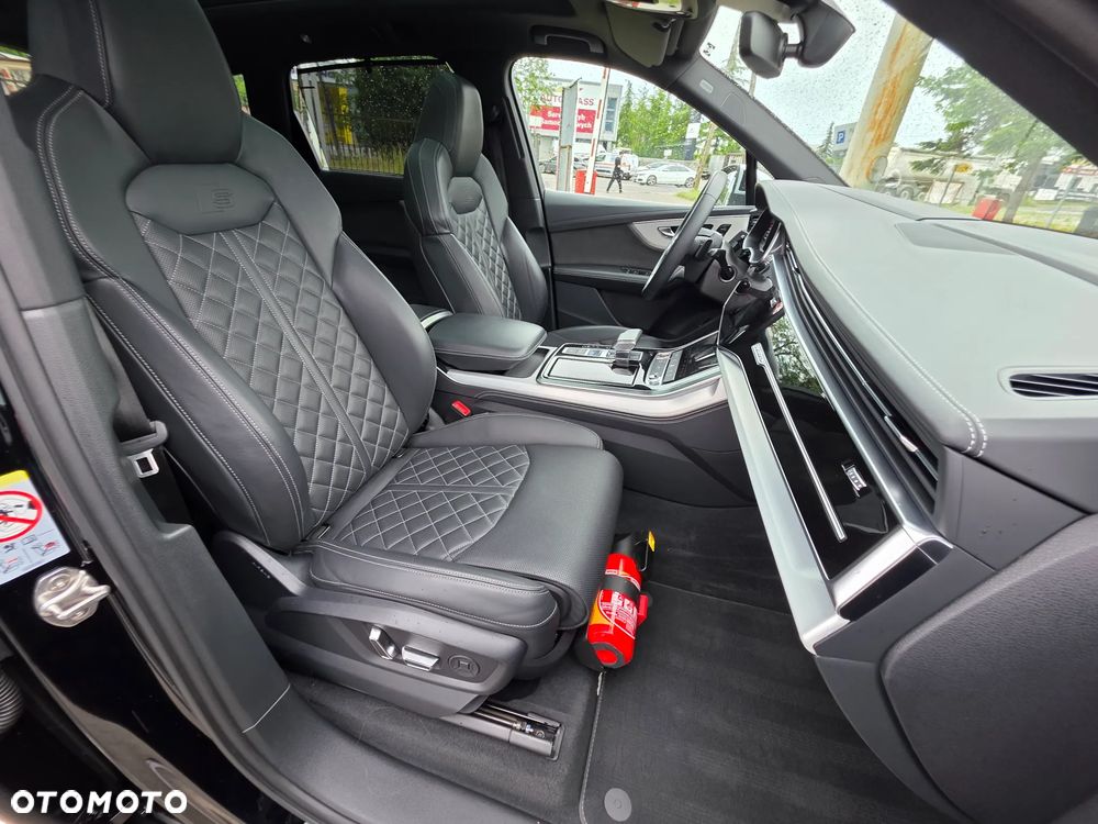 Audi SQ7 - 30