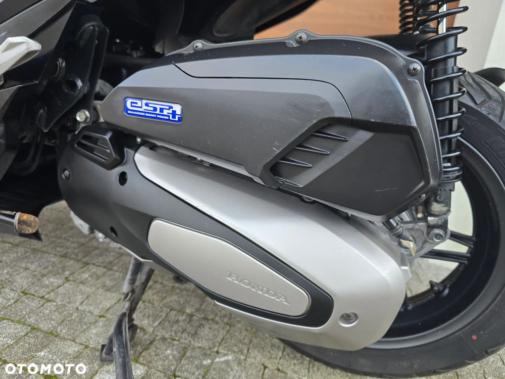 Honda NSS - 19