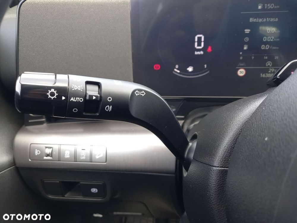 Hyundai Kona - 17