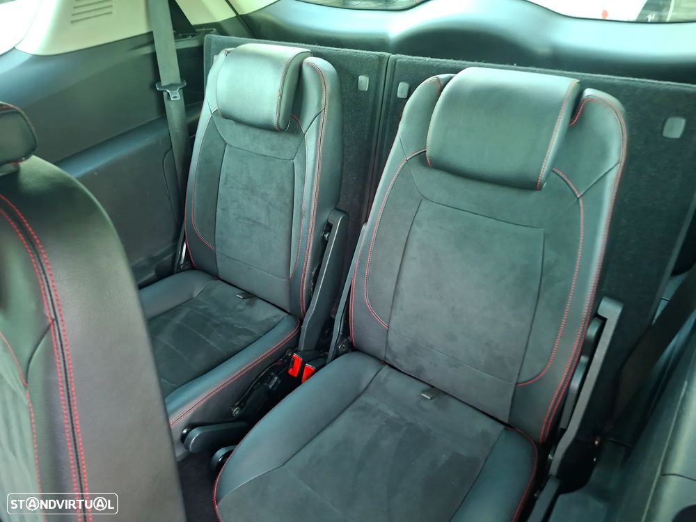 Ford S-Max 2.0 TDCi DPF Titanium - 18