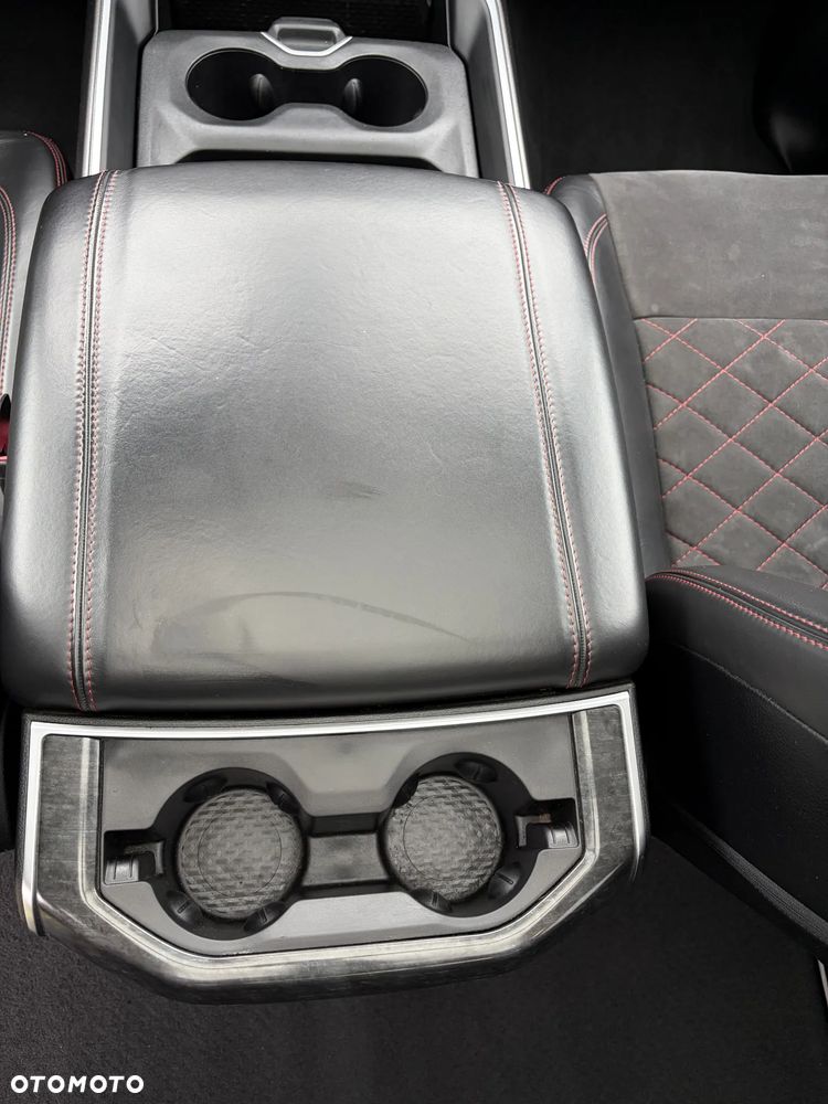 RAM 1500 - 12