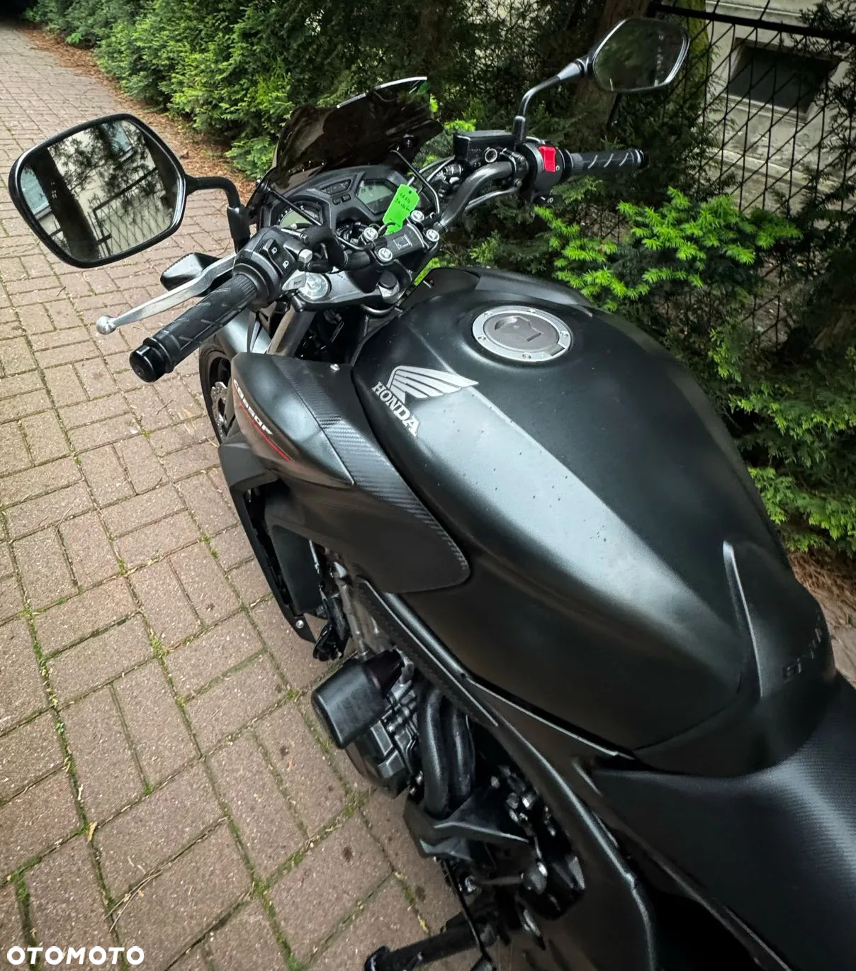 Honda CB - 16