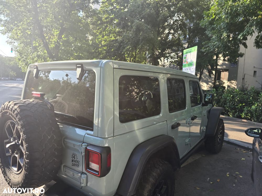Jeep Wrangler - 10
