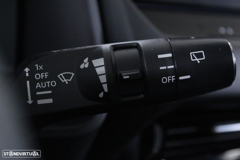 Nissan Qashqai 1.3 DIG-T N-Connecta LED+TT Xtronic - 25