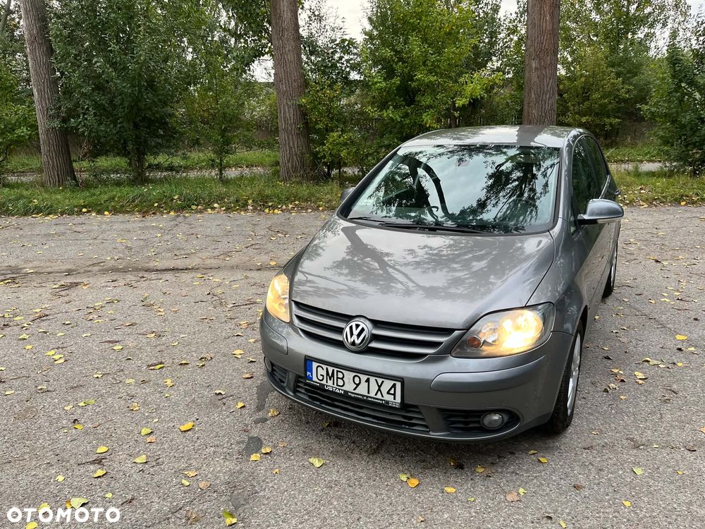 Volkswagen Golf Plus 1.9 TDI Comfortline - 1