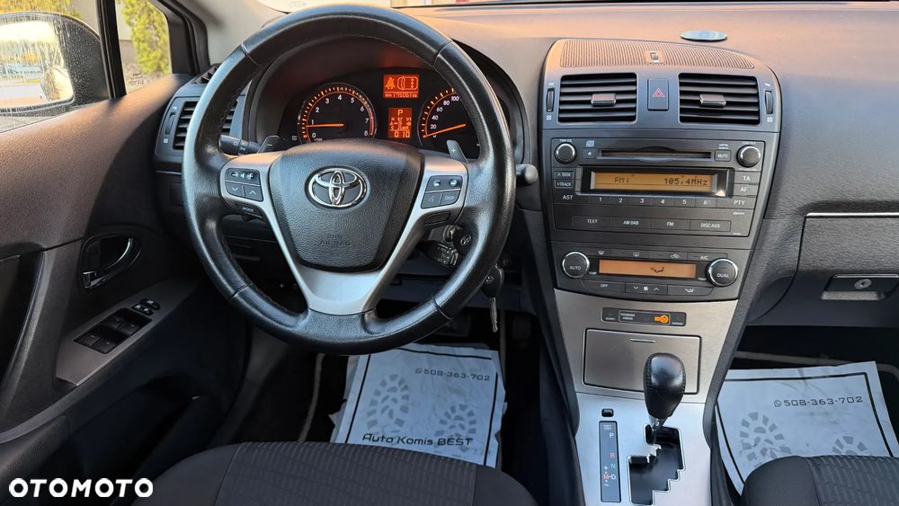 Toyota Avensis 2.0 Multidrive S Executive - 7