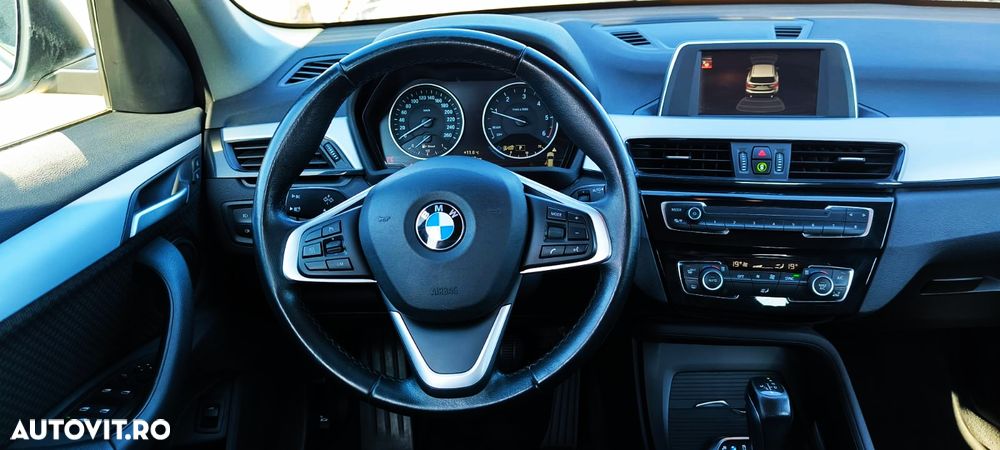BMW X1 sDrive18d Aut. - 8
