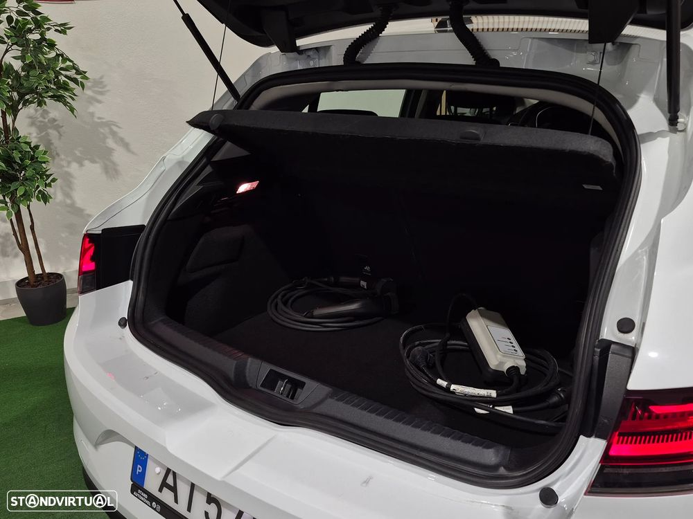 Renault Mégane 1.6 Plug-In Intens - 32