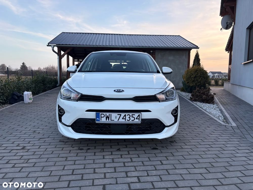 Kia Rio - 35