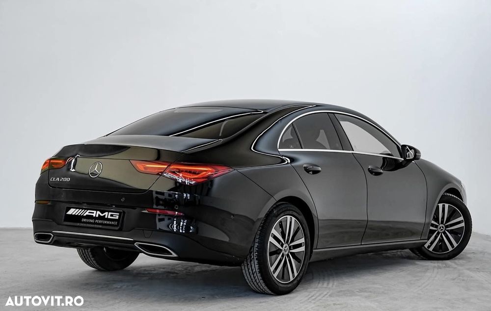 Mercedes-Benz CLA - 9