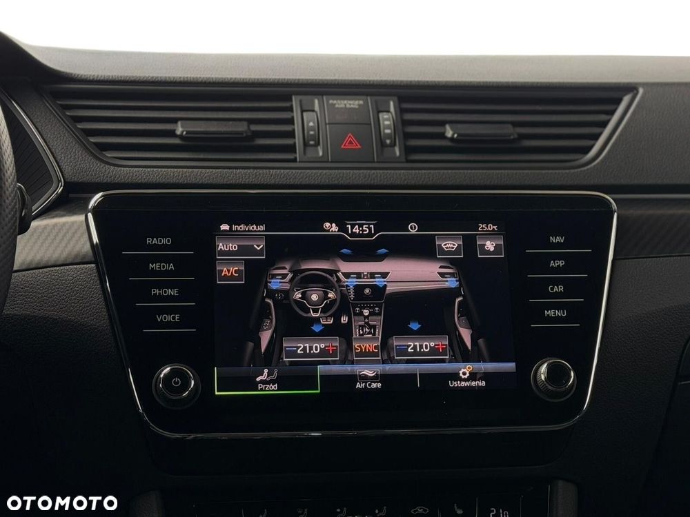 Skoda Superb 2.0 TDI SCR 4x4 Sportline DSG - 38