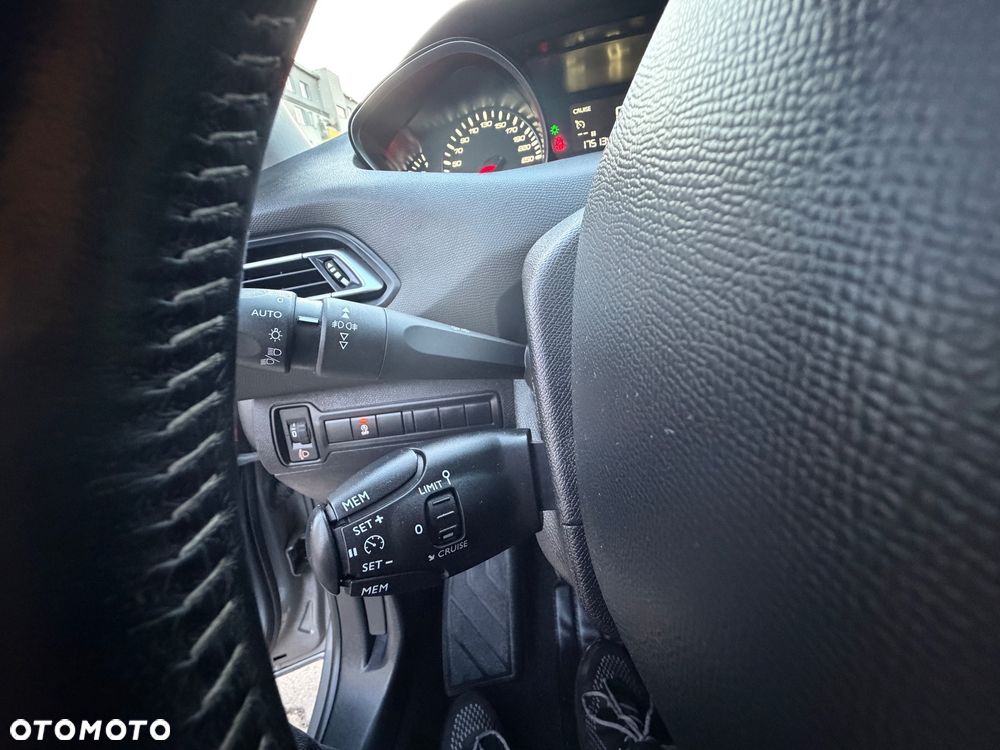 Peugeot 308 110 e-THP Stop & Start Active - 34