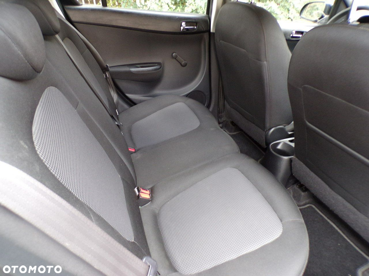Hyundai i20 - 26