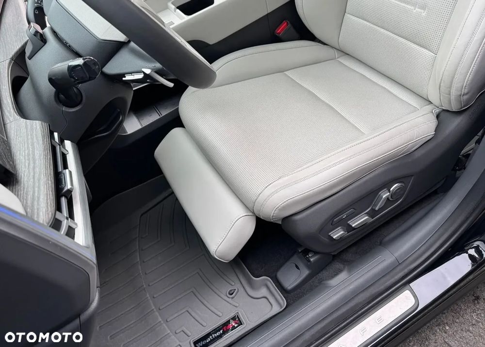 Hyundai Santa Fe 1.6 T-GDI HEV Calligraphy 4WD 6os - 31