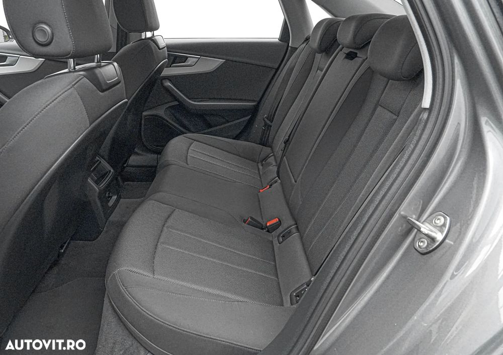 Audi A4 Limuzina 30 TDI S tronic MHEV Basic - 15