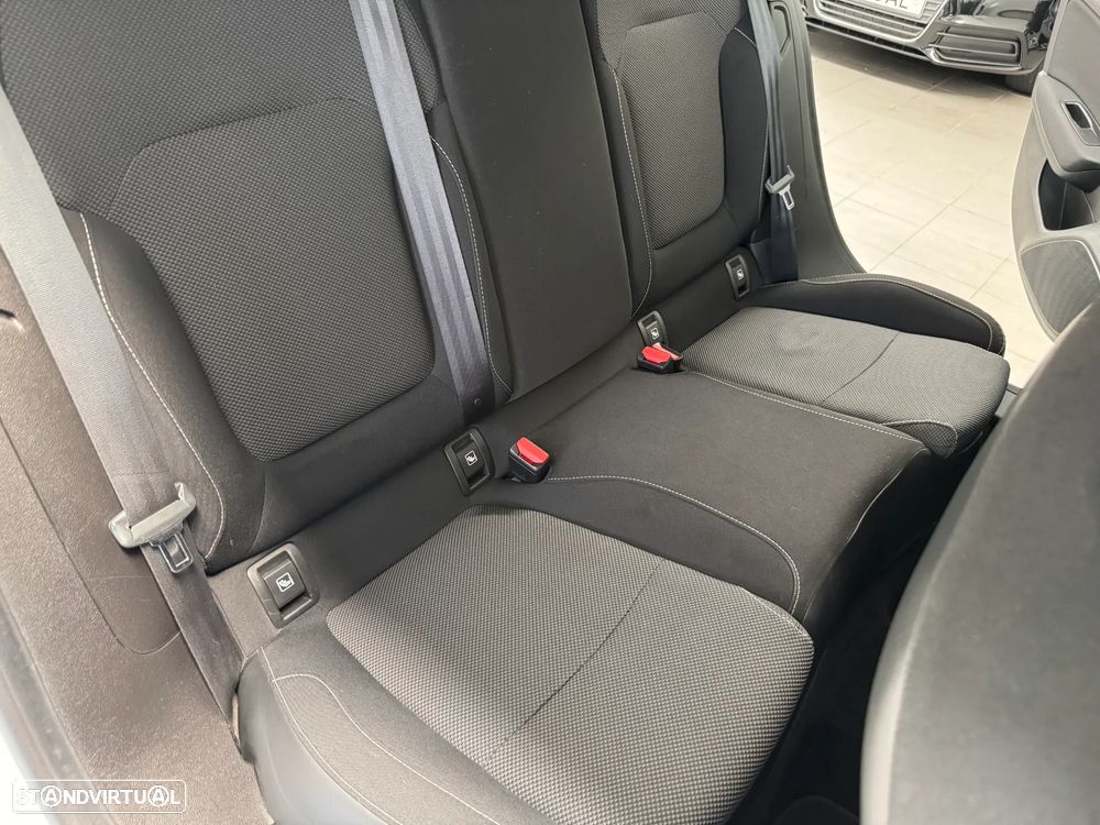 Renault Mégane 1.5 dCi Confort - 23