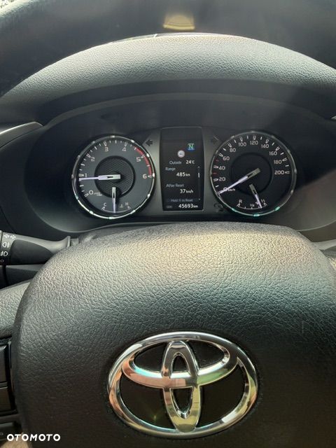 Toyota Hilux 2.8 D-4D Double Cab SR5+ 4x4 - 10