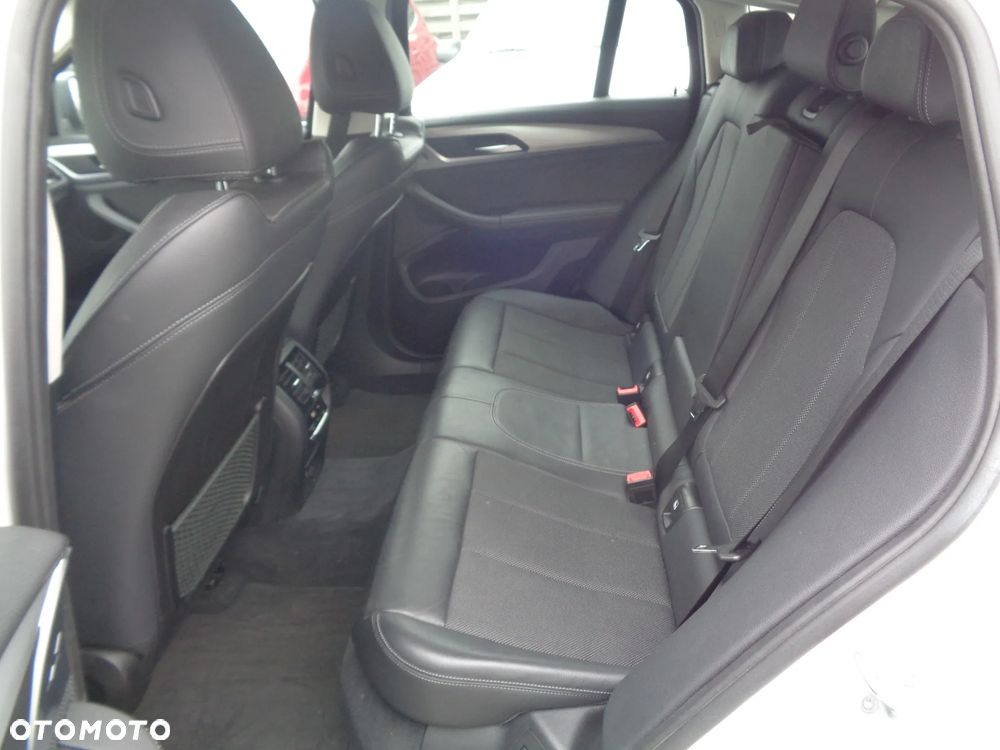 BMW X4 xDrive20d Business Edition sport - 21