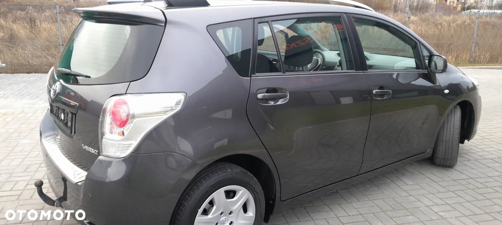 Toyota Verso 2.0 D-4D Edition - 28