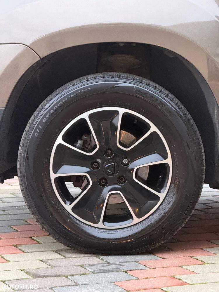 Dacia Duster 1.5 dCi 4x4 Prestige - 17