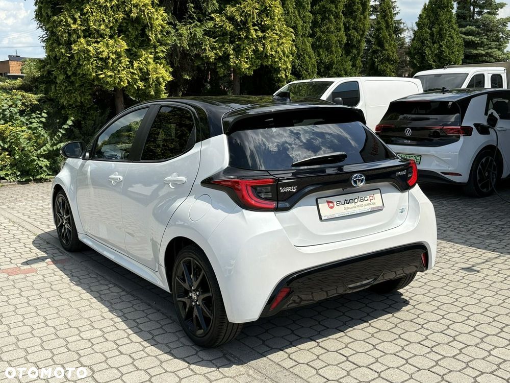 Toyota Yaris - 8