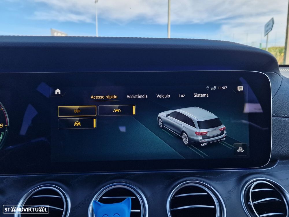 Mercedes-Benz E 300 de AMG Line - 41