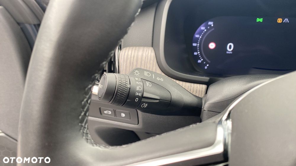 Volvo V90 T8 AWD Plug-In Hybrid Ultimate Bright - 23