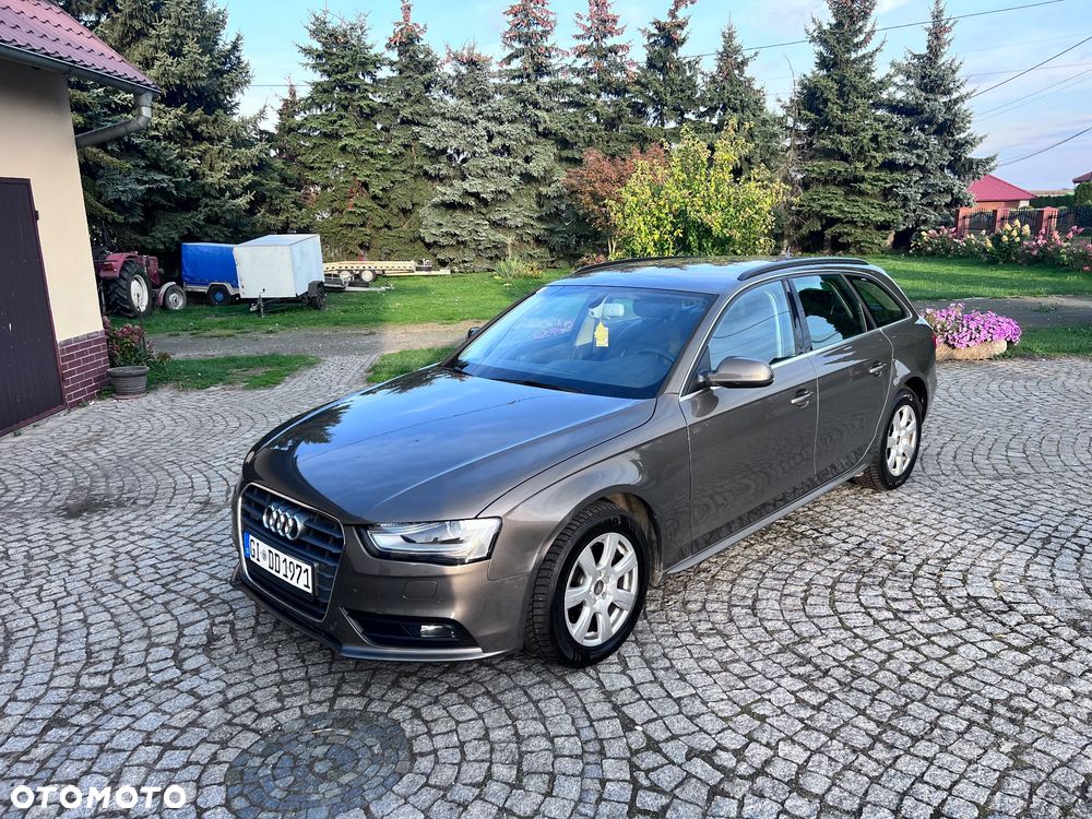 Audi A4 Avant - 11