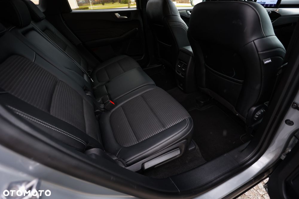 Ford Kuga 2.0 EcoBlue 4x4 TITANIUM X - 22