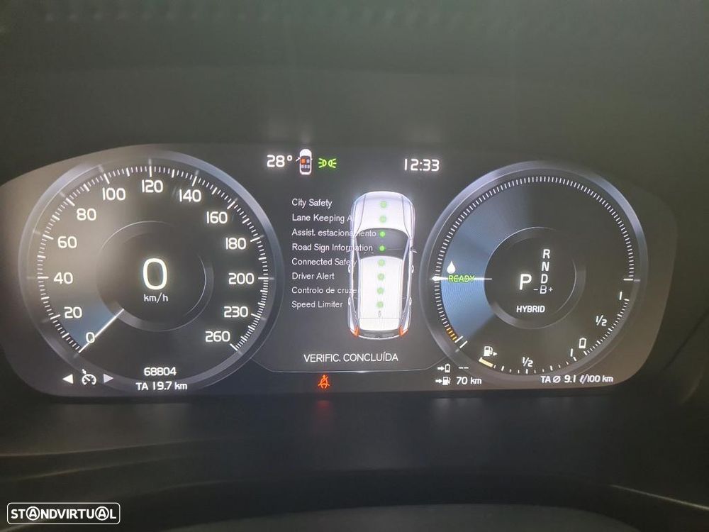 Volvo XC 40 1.5 T4 PHEV Core - 7