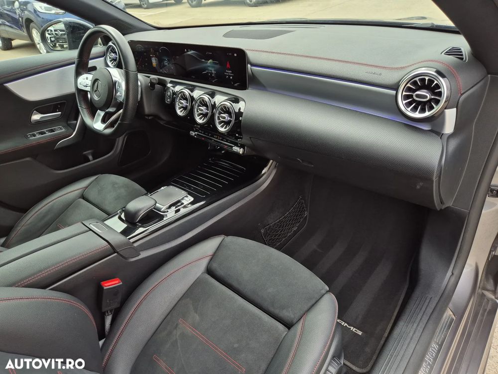 Mercedes-Benz CLA 200 7G-DCT AMG Line - 23