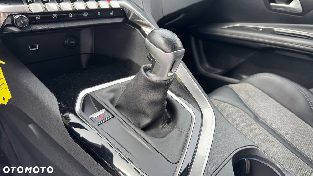 Peugeot 3008 BlueHDi 120 Stop & Start Allure - 37