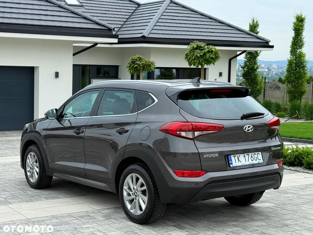 Hyundai Tucson blue 1.6 GDi 2WD Navi - 9