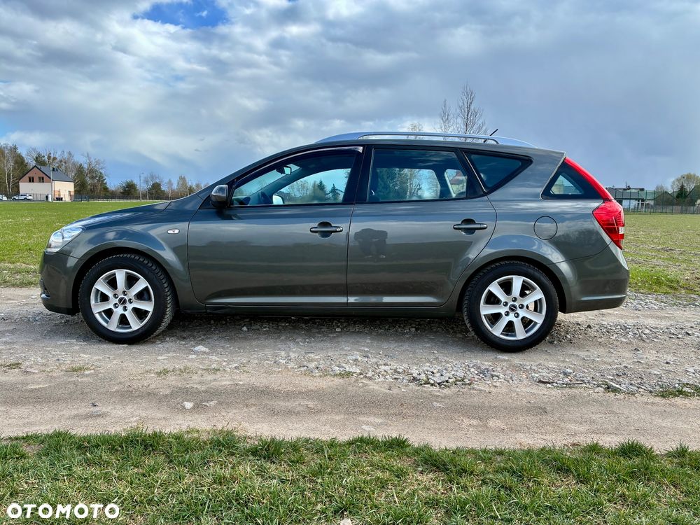 Kia Ceed 1.4 CVVT ISG Vision - 14