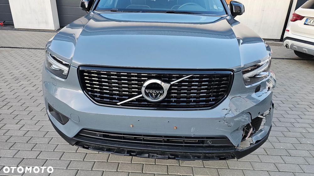 Volvo XC 40 B4 B AWD Geartronic RDesign - 14