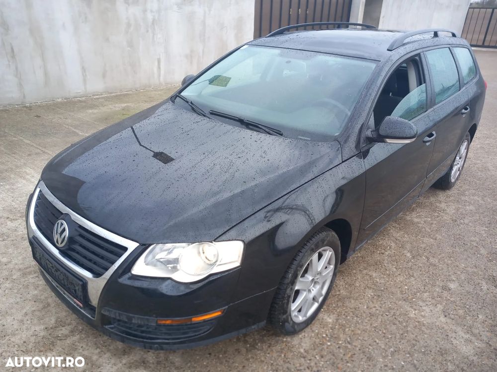 Volkswagen Passat - 2