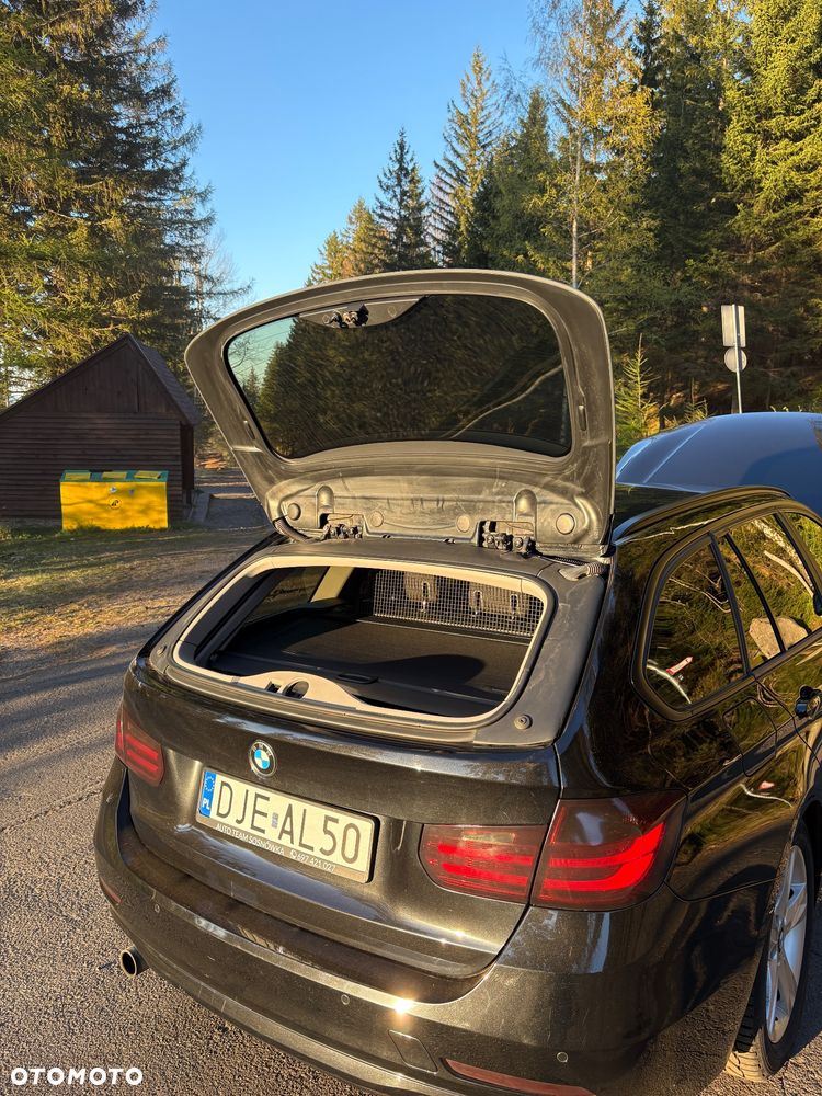 BMW Seria 3 318d - 31