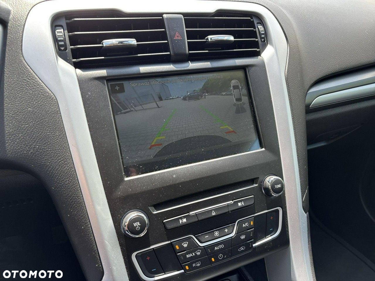 Ford Mondeo - 21