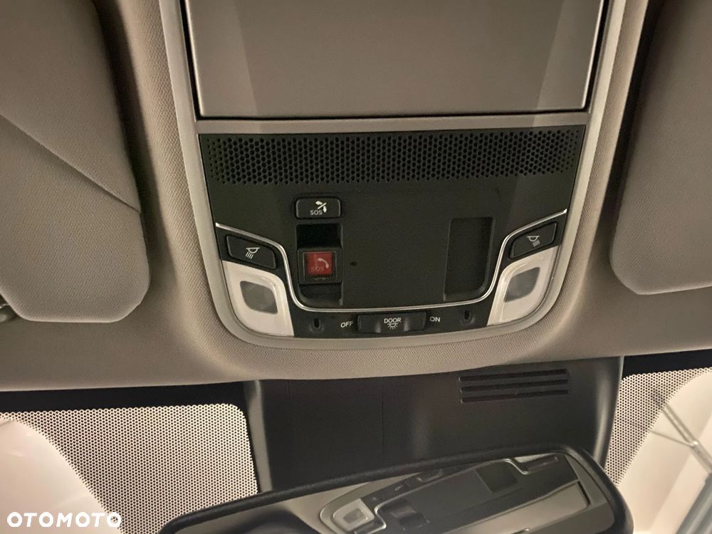 Honda CR-V 2.0 i-MMD Elegance 2WD CVT - 18