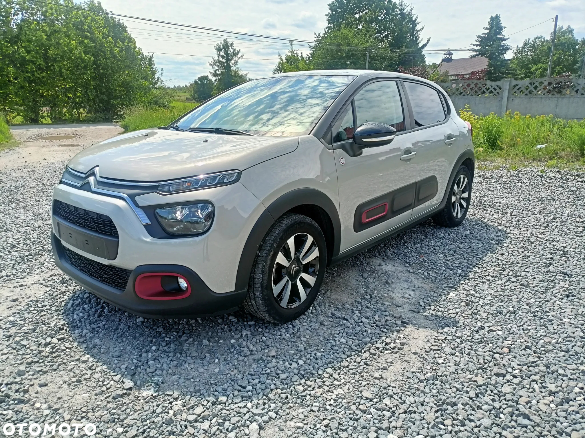 Citroën C3 1.2 PureTech C-Series - 2