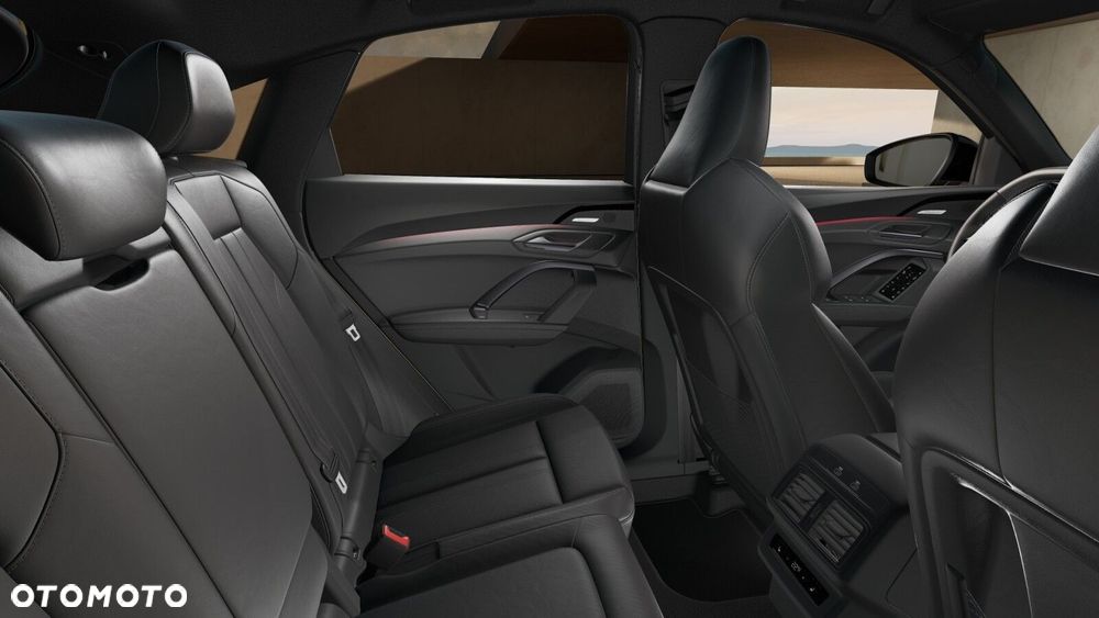 Audi Q5 Sportback - 11